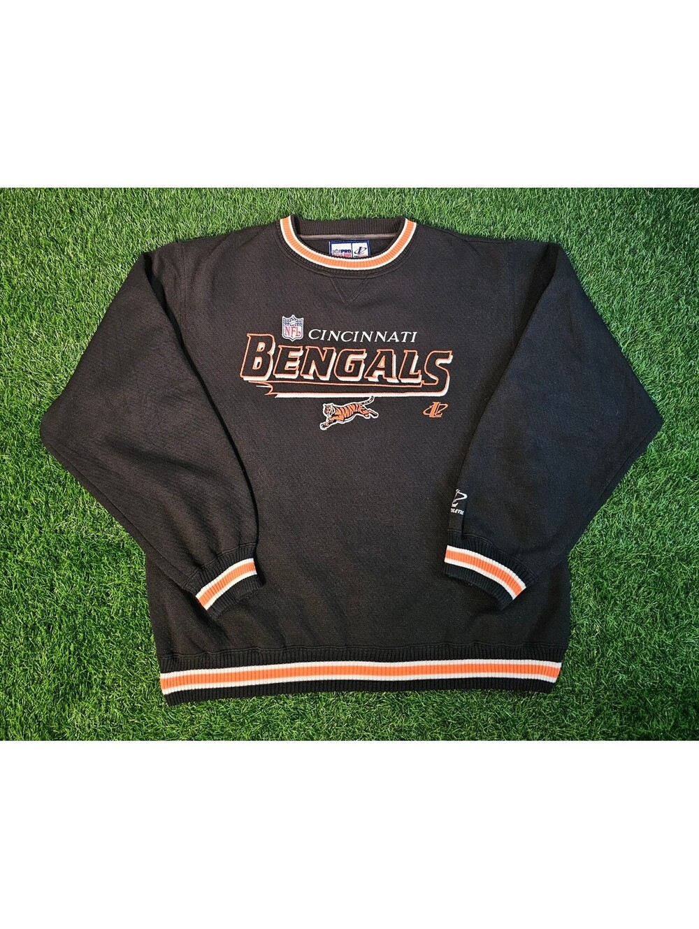 Vintage 90s Cincinnati Bengals Sweater Size Large Pullover NFL
